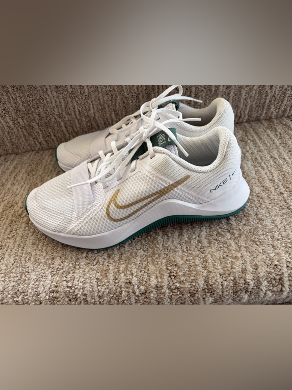 Nike Women’s MC Trainer 2 'White Gold Bicoastal' sneakers. Size 8.
